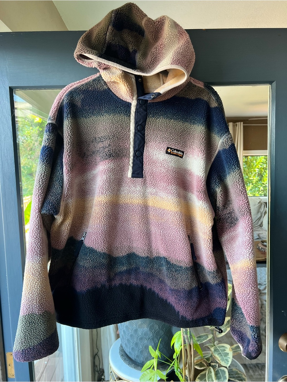 Columbia Mountain Hoodie Quarter Snaps - Womens Large
